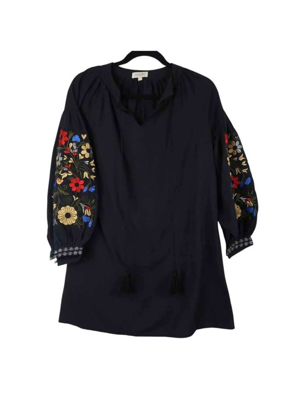 ✨3/$30 Velzera Embroidered Floral Sleeve Black Cotton Tunic Top Small